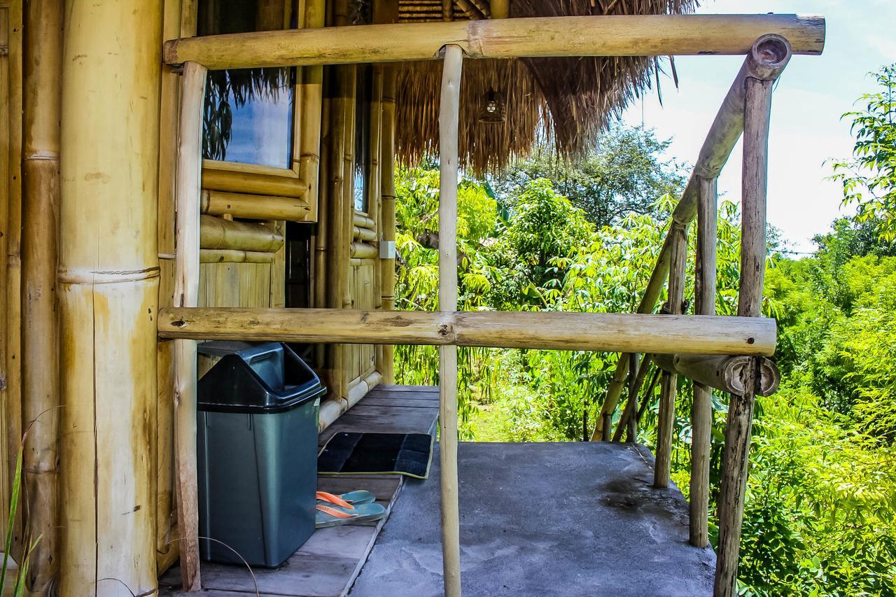 Echo Alam Nusa Lodge Ped Eksteriør bilde