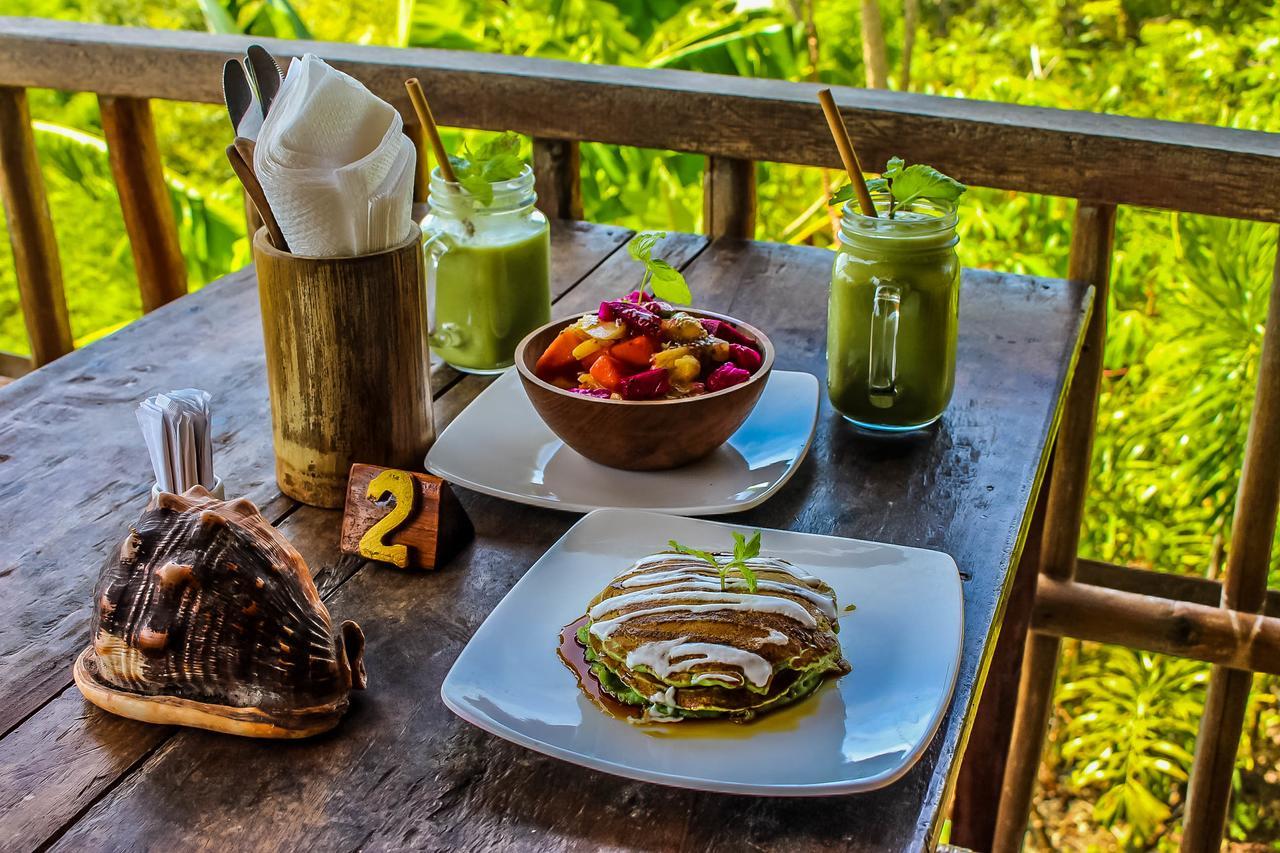 Echo Alam Nusa Lodge Ped Eksteriør bilde