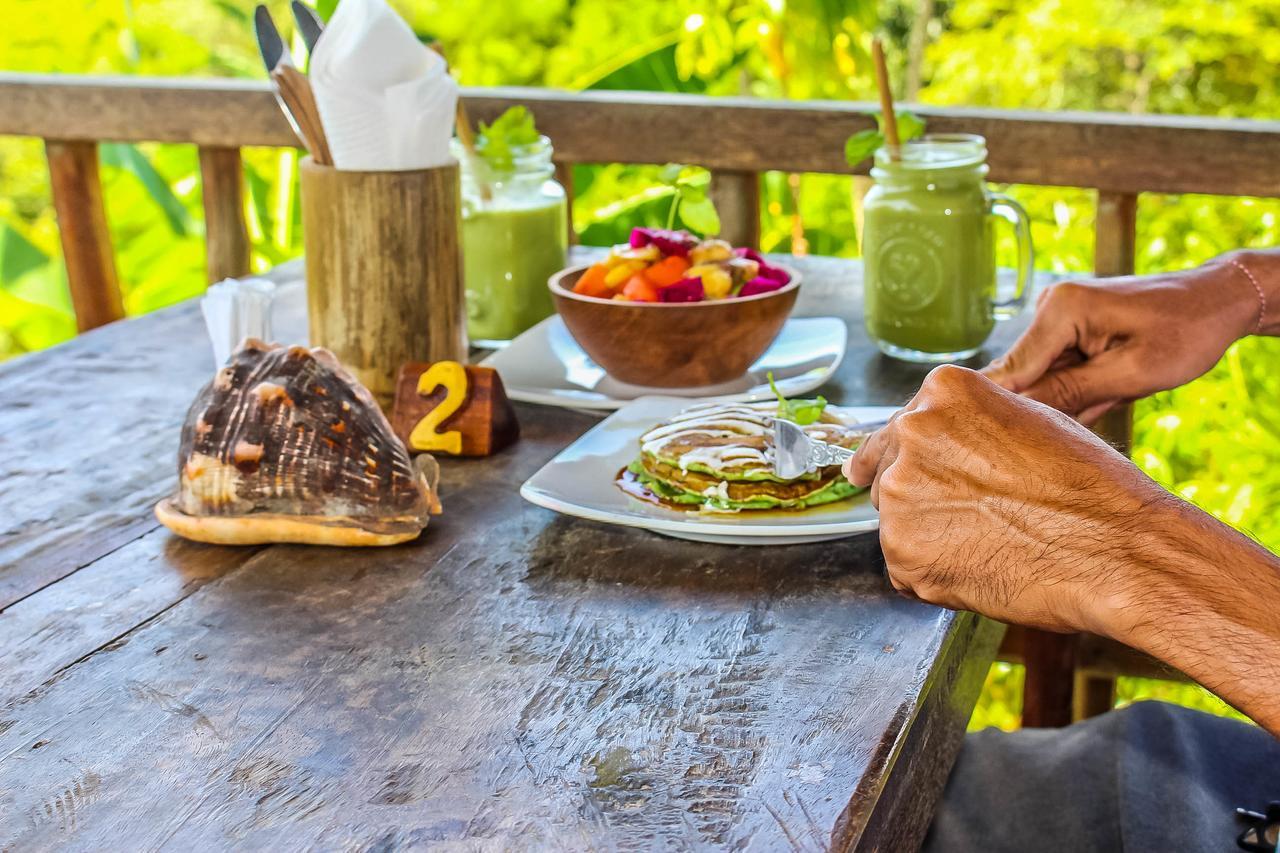 Echo Alam Nusa Lodge Ped Eksteriør bilde